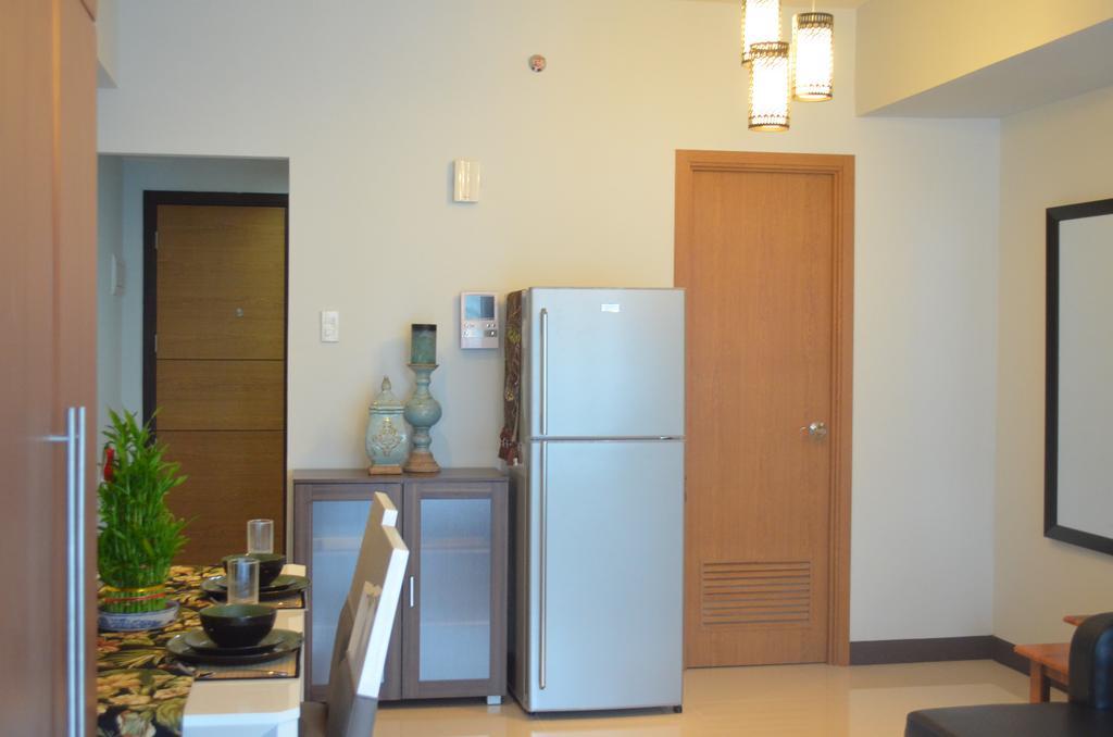 Greenbelt Madison Apartments Makati City Exterior photo